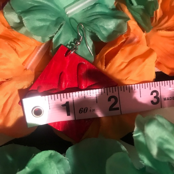 ❤️ Dangly Handmade Red Earrings❤️ - Picture 6 of 6